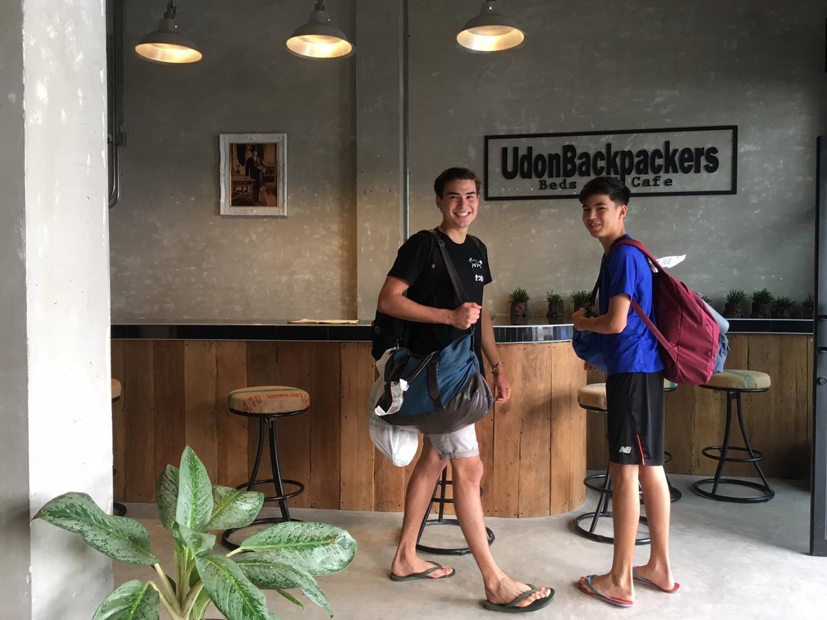 Hostel Udonbackpackers Beds And Cafe Udon Thani Exterior foto